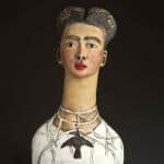 Amanda Shelsher – Thorn necklace with hummingbird